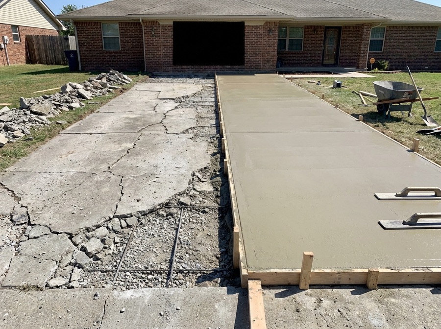 Concrete driveway repair and replacement in Winnipeg